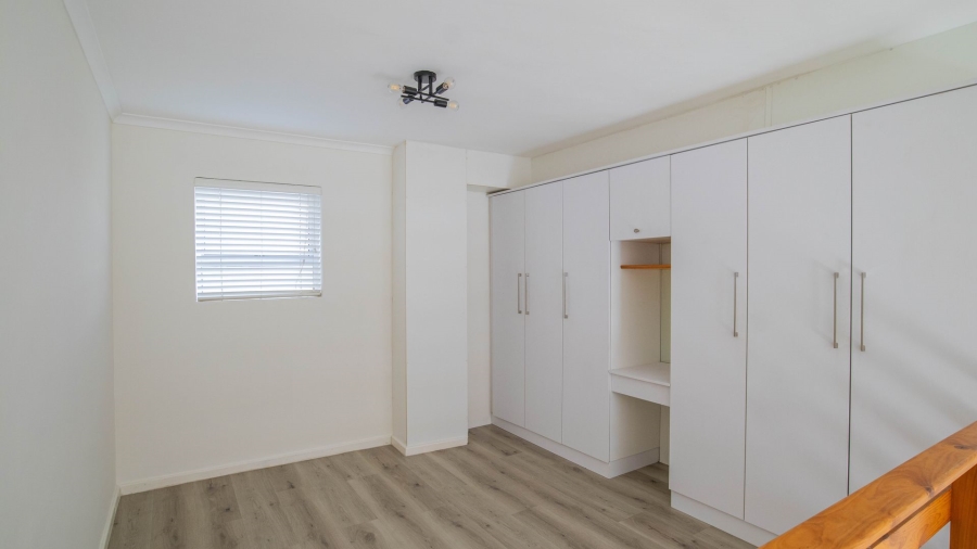 To Let 1 Bedroom Property for Rent in Diep River Western Cape